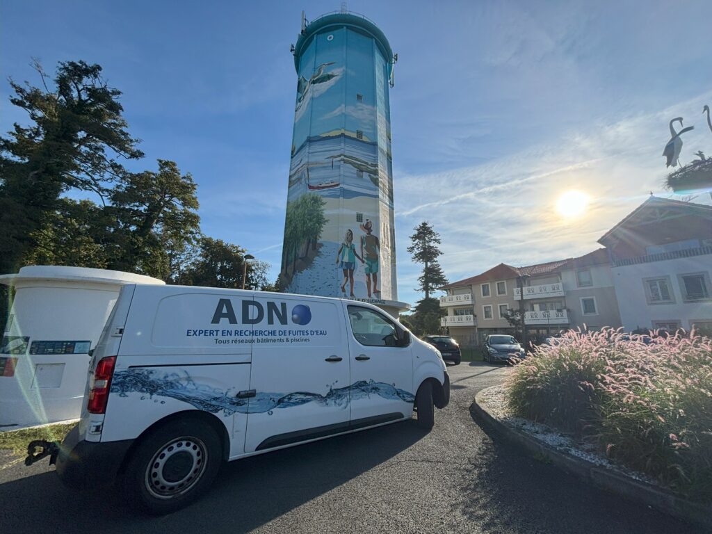 Fourgon ADN d'intervention recherche de fuite à Audenge