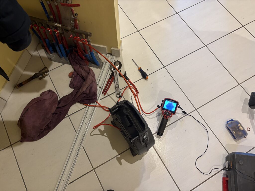 Inspection du réseau AEP pour une recherche de fuite chez un particulier à Eysines