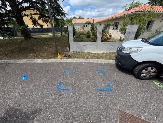 Fuite sous goudron localisée e marquée au sol au Barp